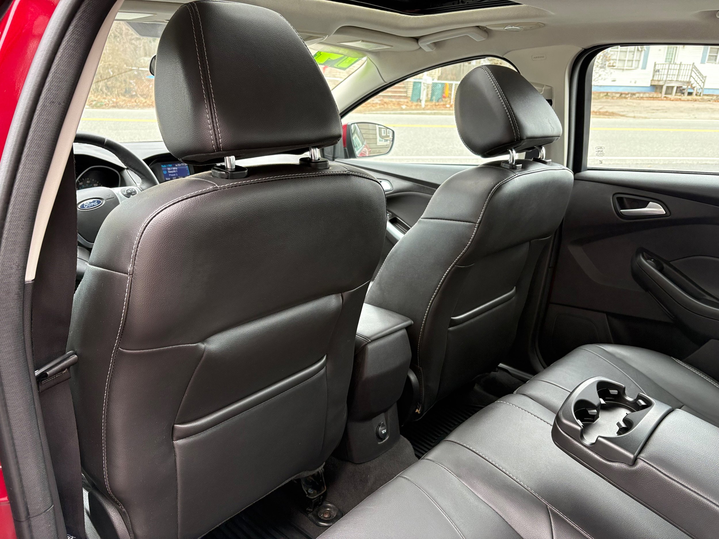 Used 2014 Ford Focus SE w/ Equipment Group 201A image 13