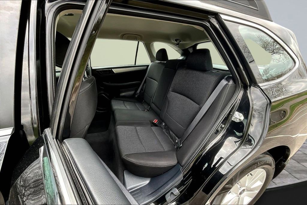 Used 2019 Subaru Outback 2.5i image 21