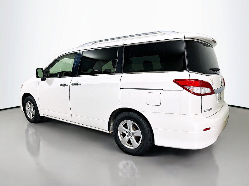 Used 2016 Nissan Quest SV FWD image 5