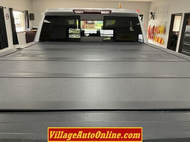 Used 2021 Chevrolet Silverado 1500 LT w/ Safety Package II AWD/4WD image 26