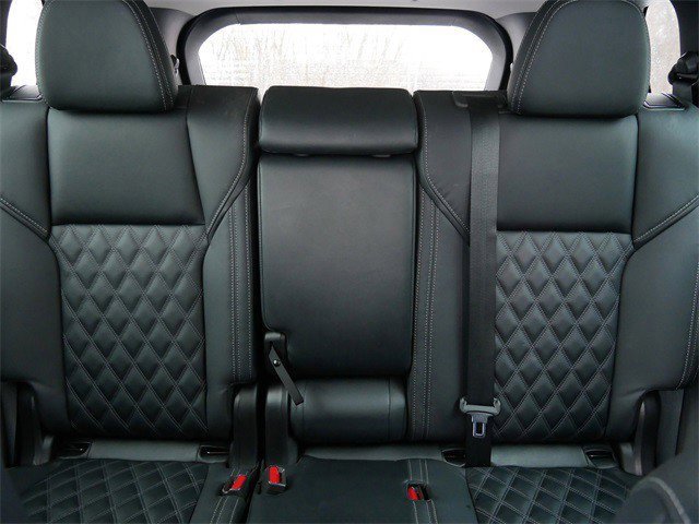 Used 2023 Mitsubishi Outlander SEL image 14