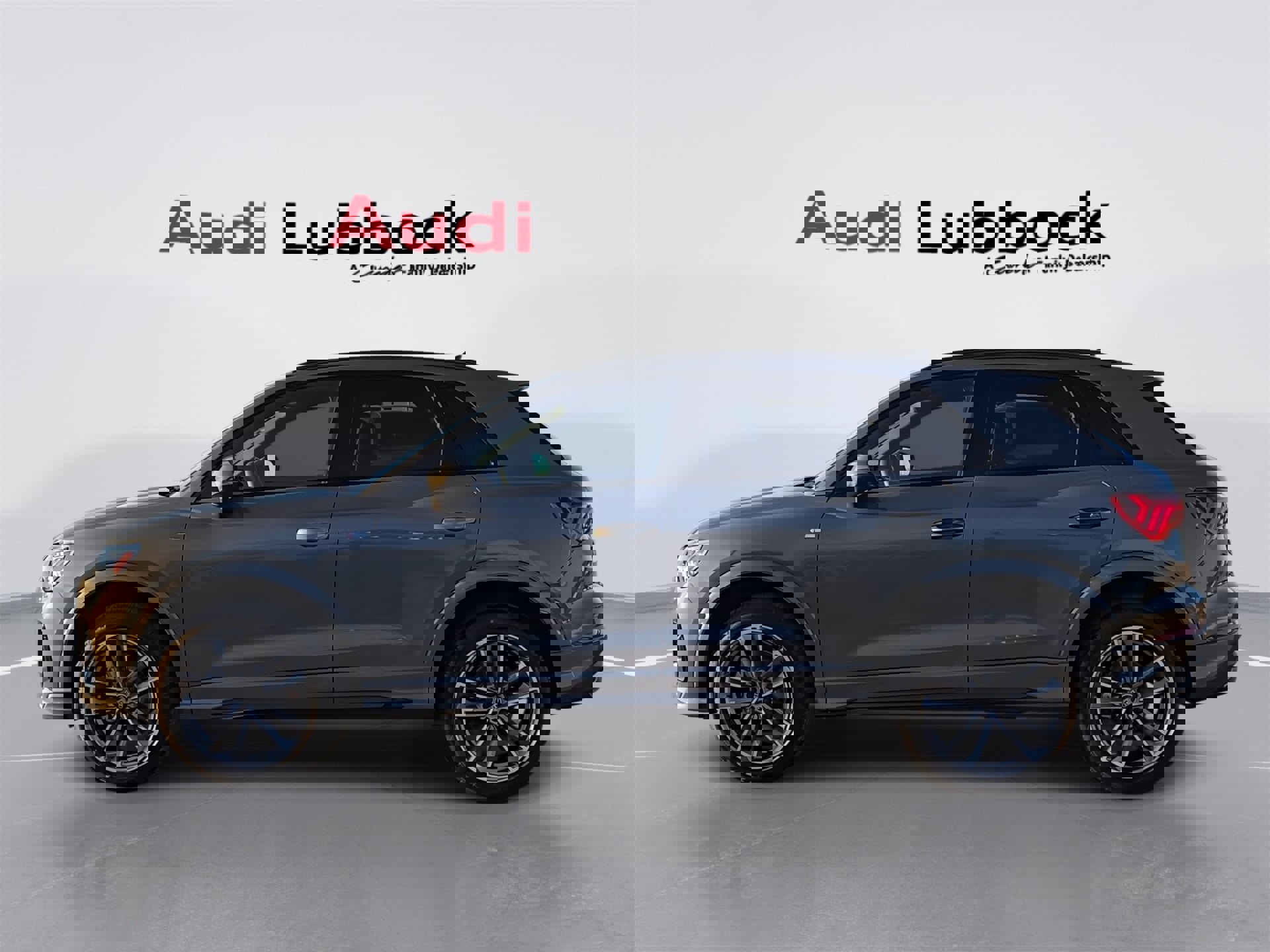 New 2025 Audi Q3 2.0T Premium image 5