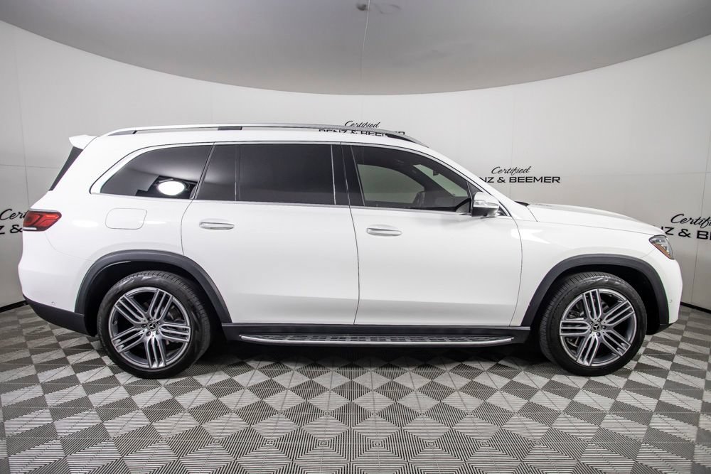 Used 2022 Mercedes-Benz GLS 450 4MATIC image 3