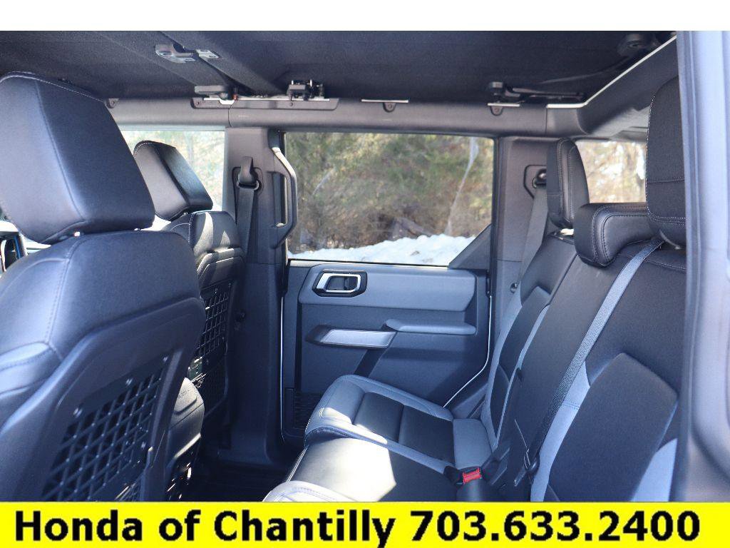 Used 2022 Ford Bronco Black Diamond image 26