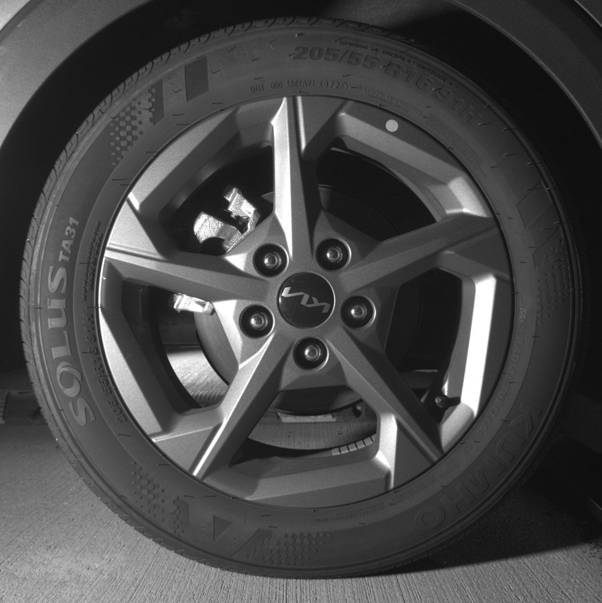 Used 2025 Kia K4 LXS image 15