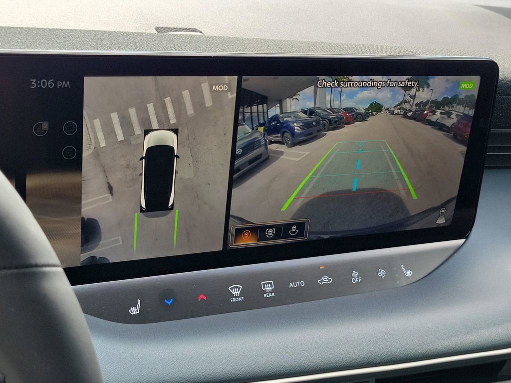 New 2026 Nissan Leaf SV+ w/ Floor Mat Package (SV+) FWD image 10