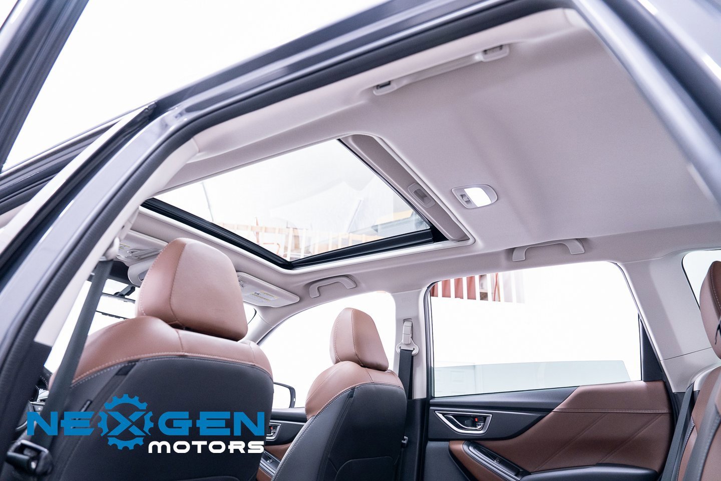 Used 2023 Subaru Forester Touring image 29