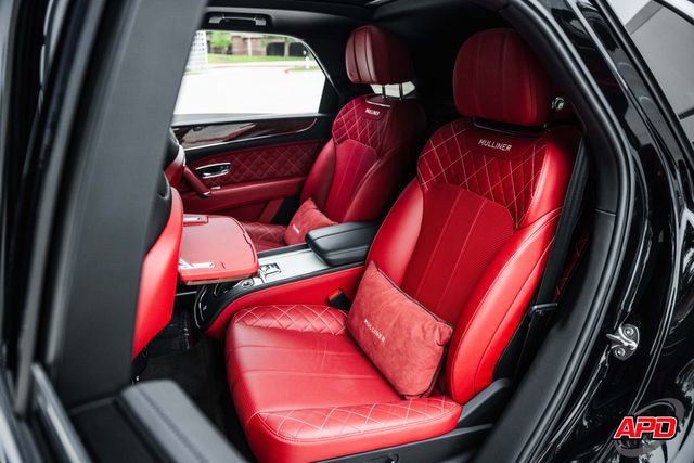 Used 2018 Bentley Bentayga AWD/4WD image 77