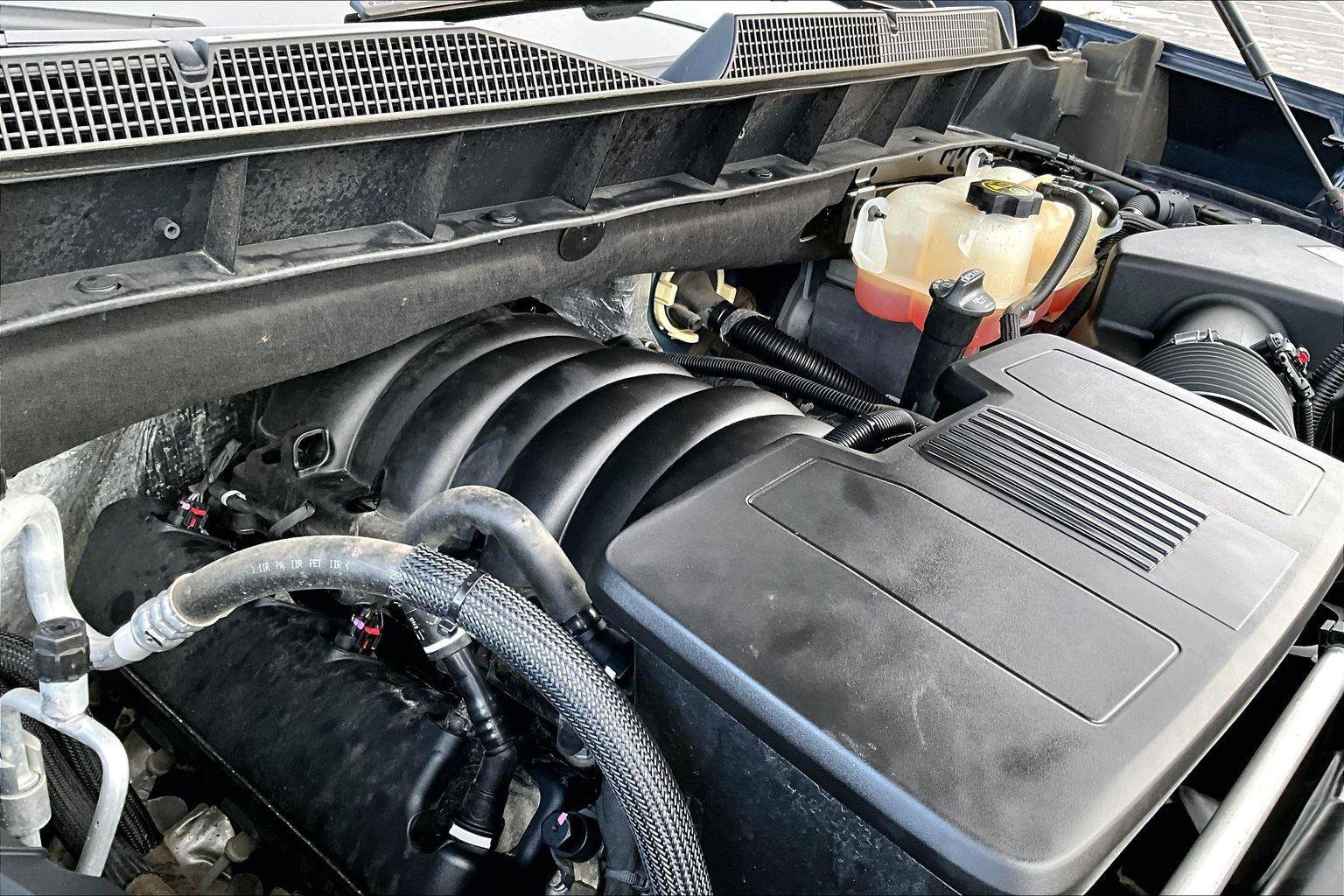 Used 2020 Chevrolet Silverado 1500 LT Trail Boss image 36