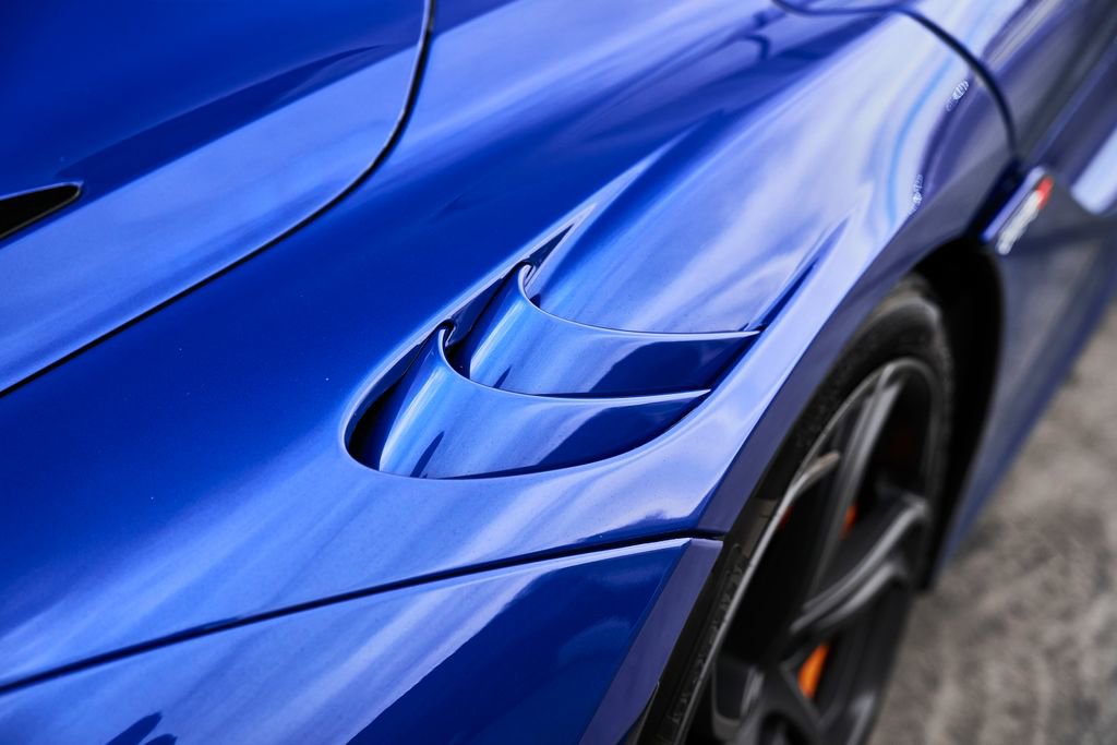 Used 2024 McLaren 750S RWD image 10