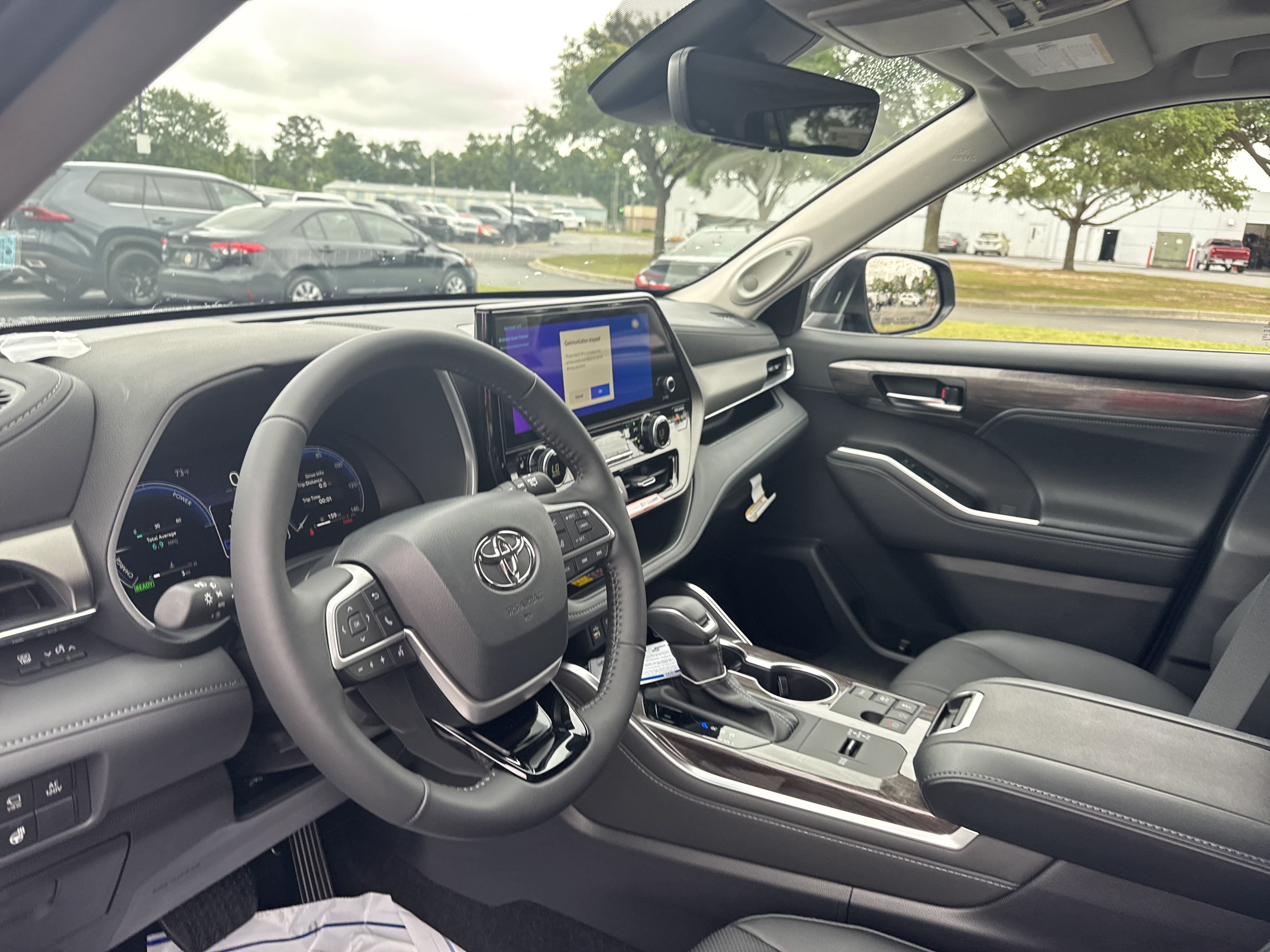 New 2025 Toyota Highlander Limited AWD/4WD image 15