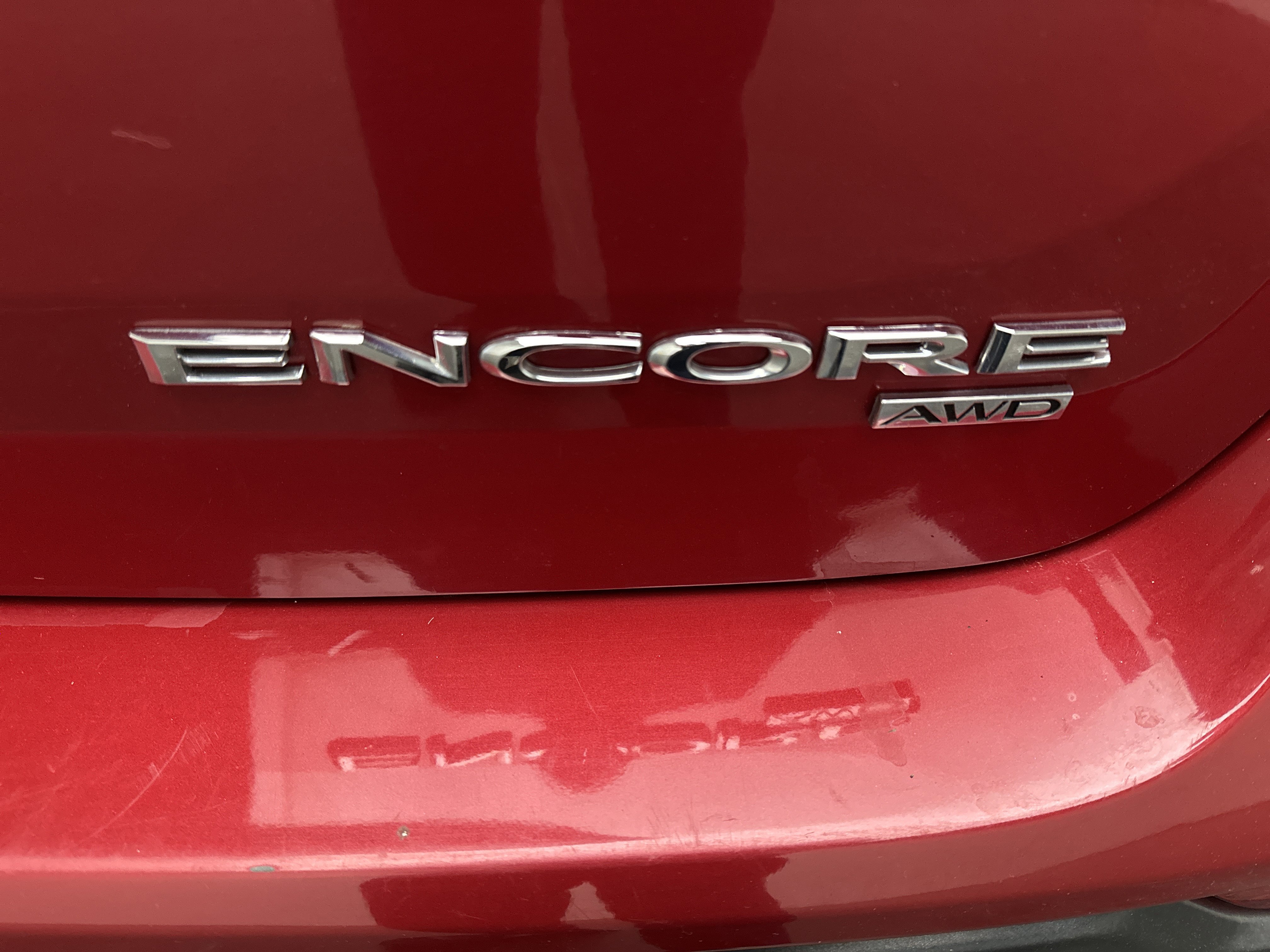Used 2019 Buick Encore Preferred AWD/4WD image 12