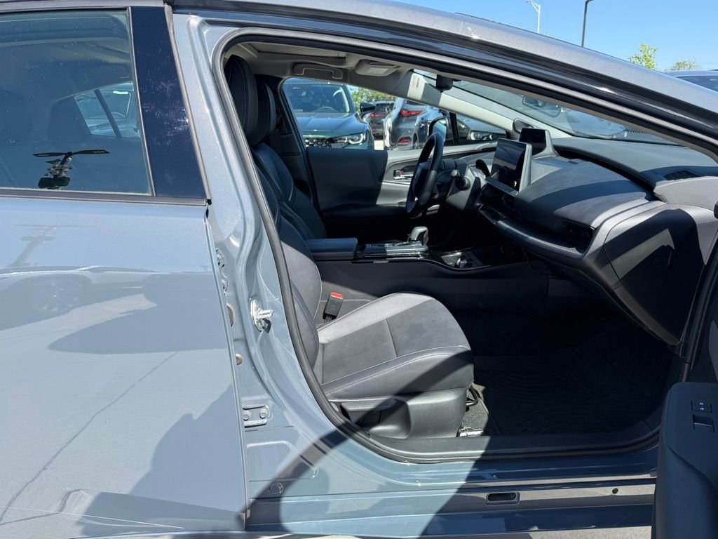 Used 2024 Toyota Prius Limited w/ Limited Premium Package AWD/4WD image 15