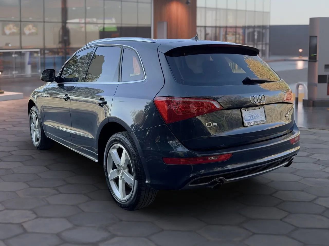 Used 2012 Audi Q5 3.2 Prestige image 6