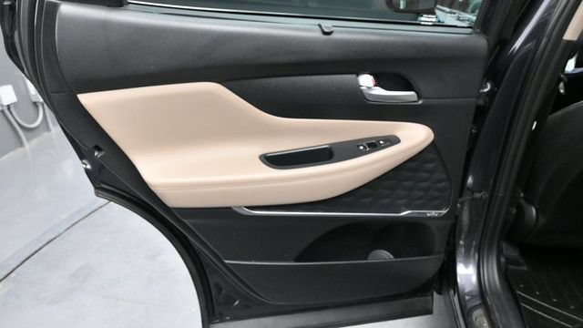 Used 2020 Hyundai Santa Fe Limited AWD/4WD image 15
