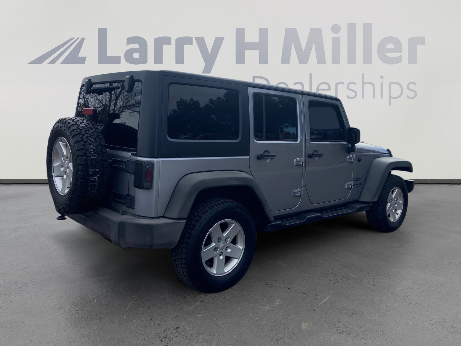 Used 2018 Jeep Wrangler Unlimited Sport S image 5