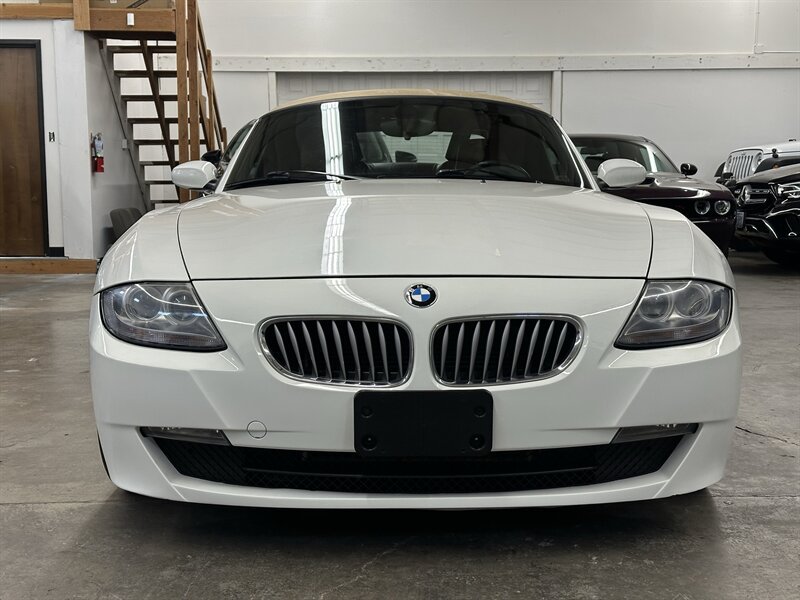 Used 2007 BMW Z4 3.0si RWD image 7