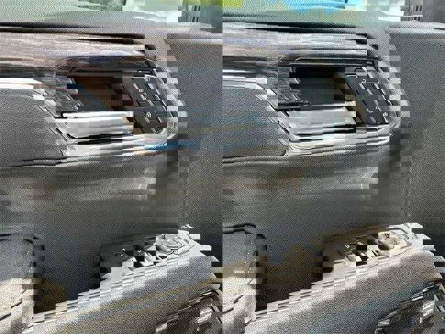 Used 2025 Chevrolet Silverado 1500 LTZ w/ Technology Package image 18