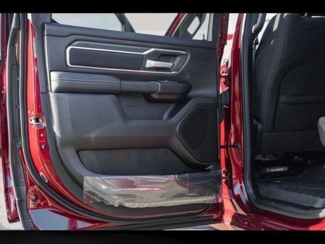 New 2025 RAM 1500 Big Horn AWD/4WD image 36