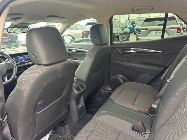 Used 2023 Buick Envision Preferred image 13