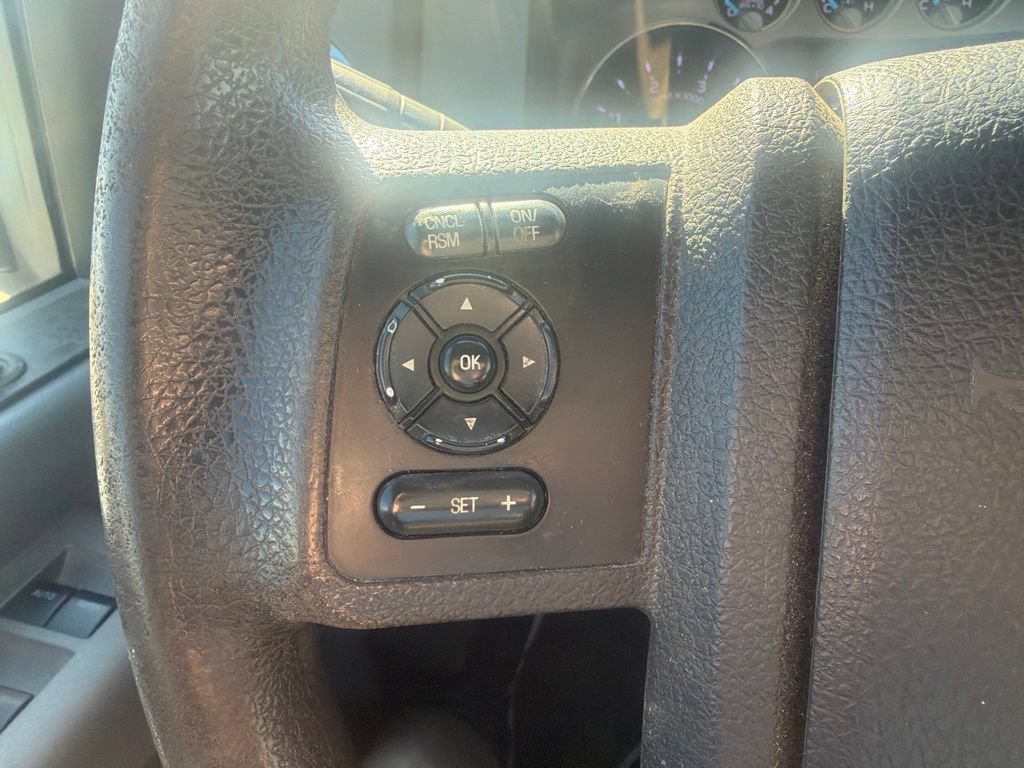 Used 2016 Ford F350 XLT w/ XLT Premium Package AWD/4WD image 14
