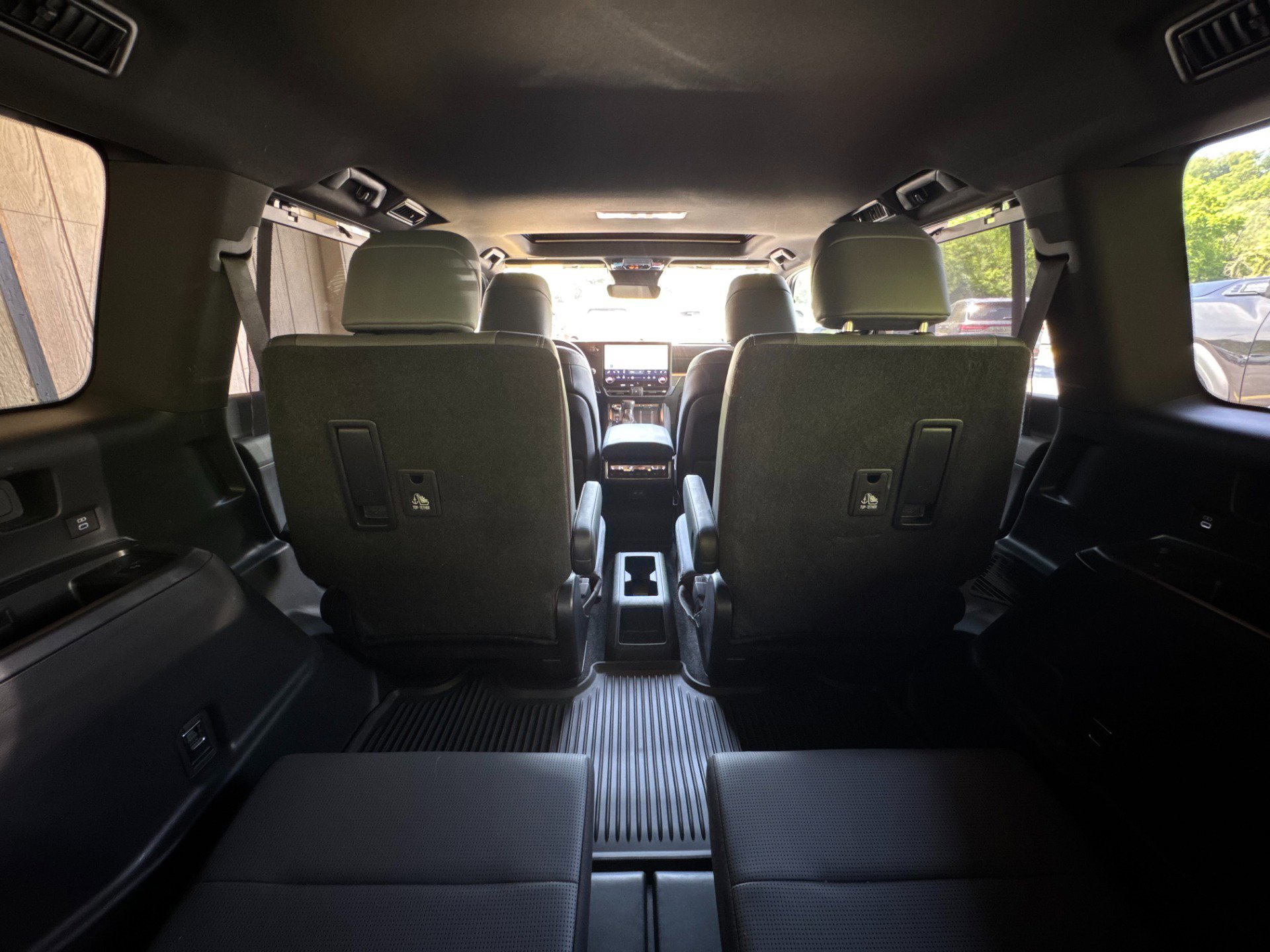 Used 2024 Lexus GX 550 AWD/4WD image 46