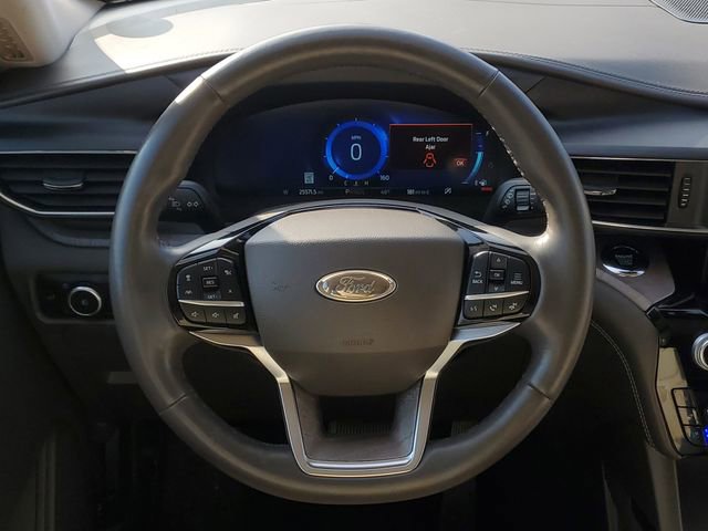 Certified 2023 Ford Explorer Platinum w/ Technology Package image 27