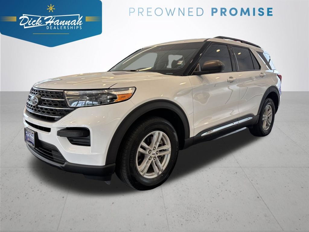 Used 2024 Ford Explorer XLT AWD/4WD image 1