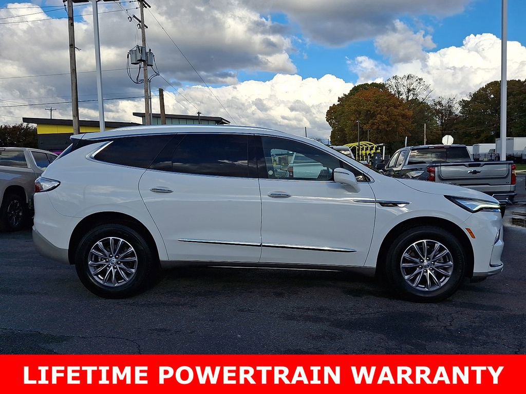 Used 2024 Buick Enclave Premium image 8