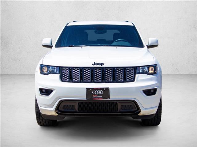 Used 2018 Jeep Grand Cherokee Altitude AWD/4WD image 2