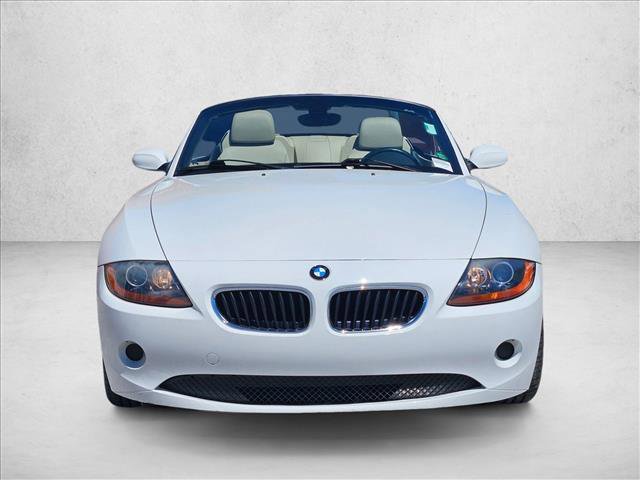 Used 2004 BMW Z4 2.5i image 2