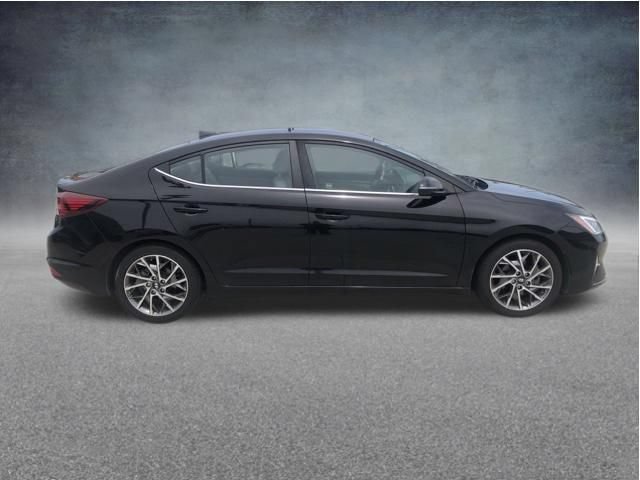 Used 2020 Hyundai Elantra Limited FWD image 10