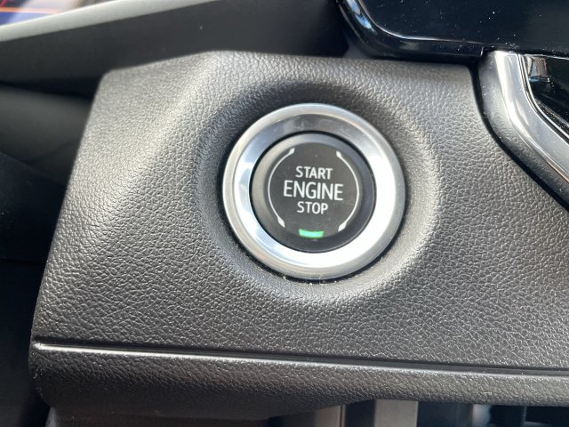 Used 2023 Chevrolet Colorado Trail Boss w/ Technology Package AWD/4WD image 16