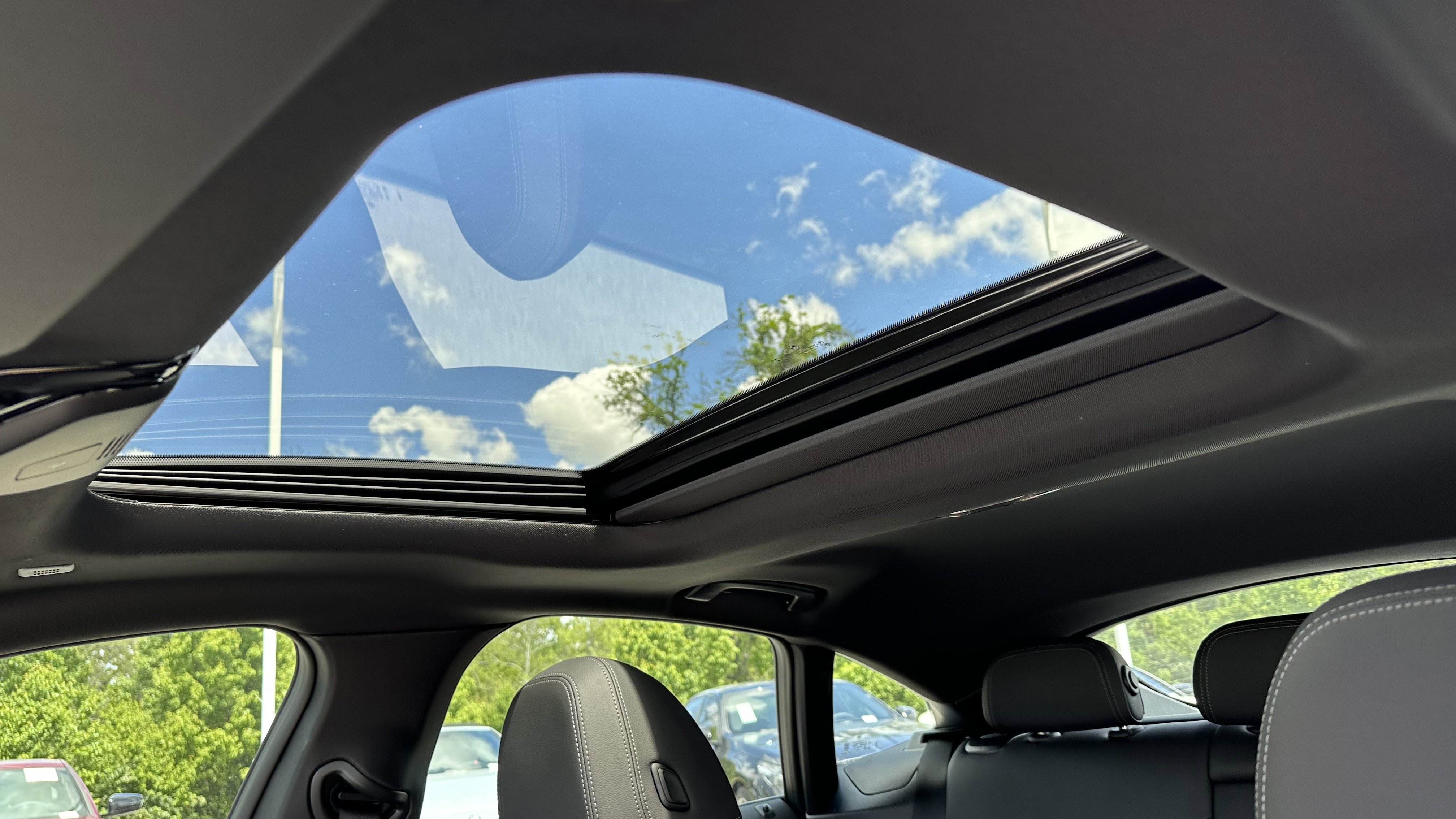 Used 2025 BMW i4 xDrive40i w/ M Sport Package image 27