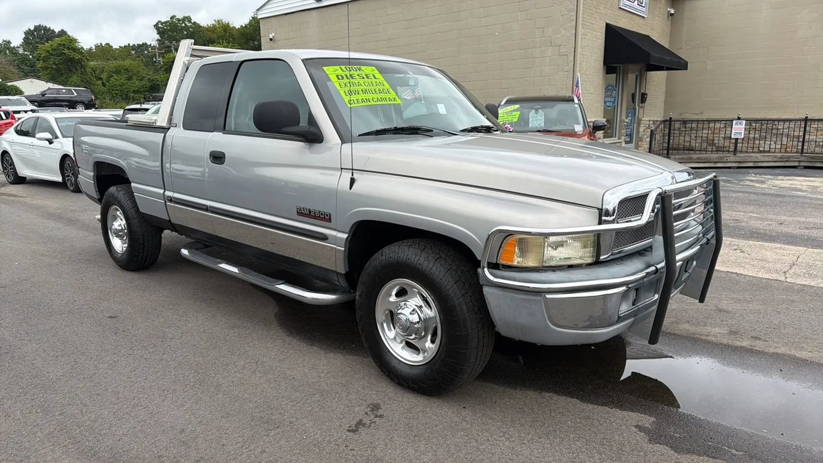 Used 2000 Dodge Ram 2500 Truck 2WD Quad Cab image 8