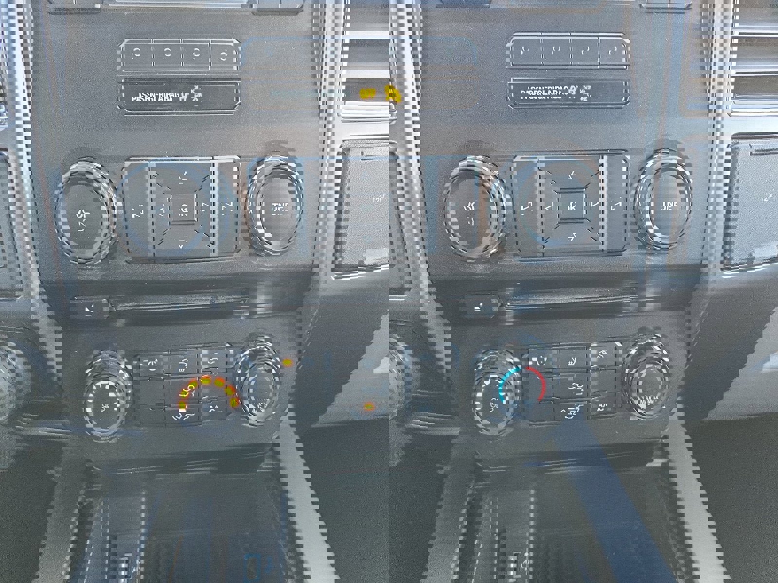 Used 2017 Ford F150 XLT w/ Trailer Tow Package image 20