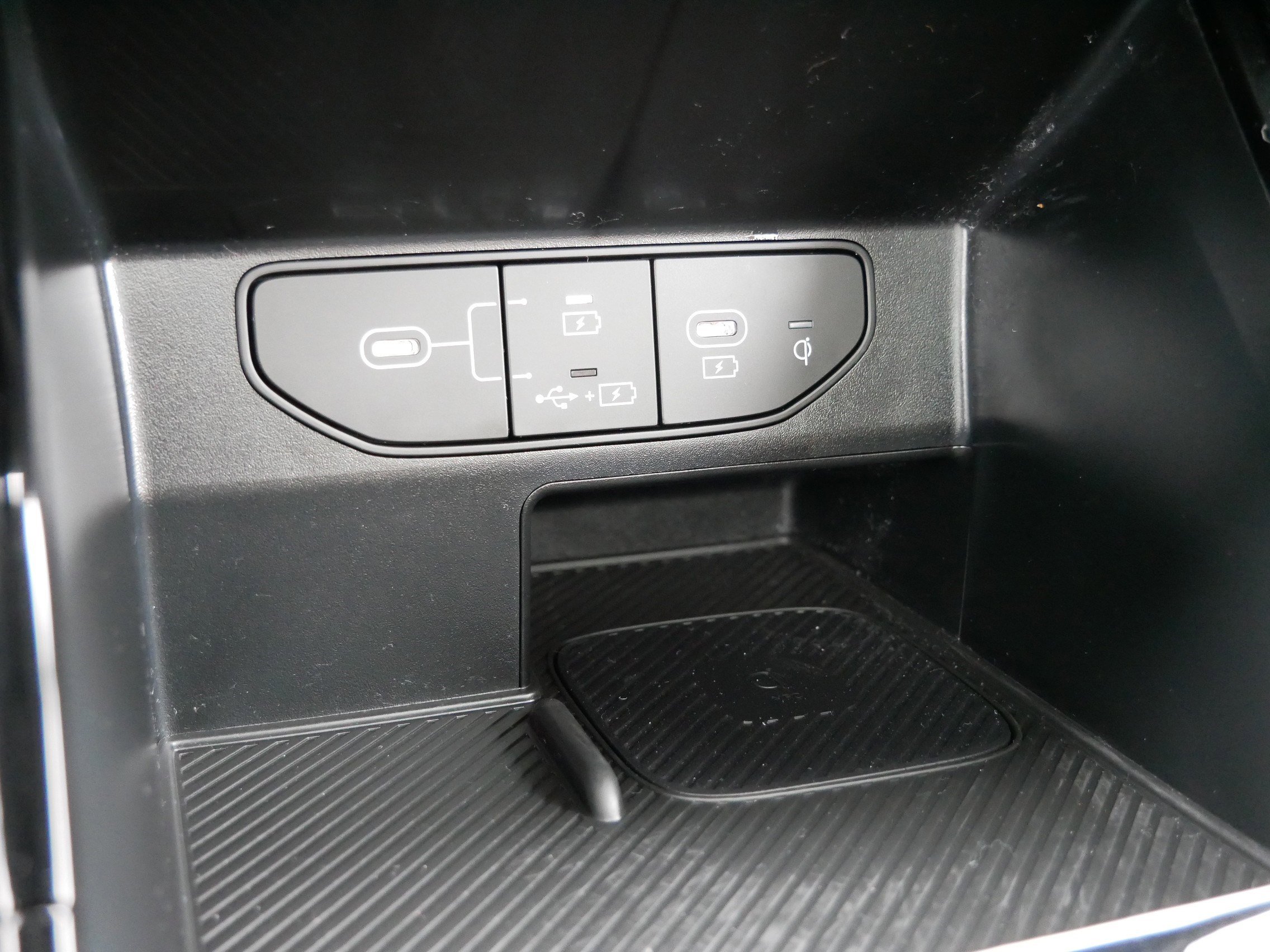 Used 2024 Kia Sorento SX Prestige w/ Olive Brown Leather Package image 24