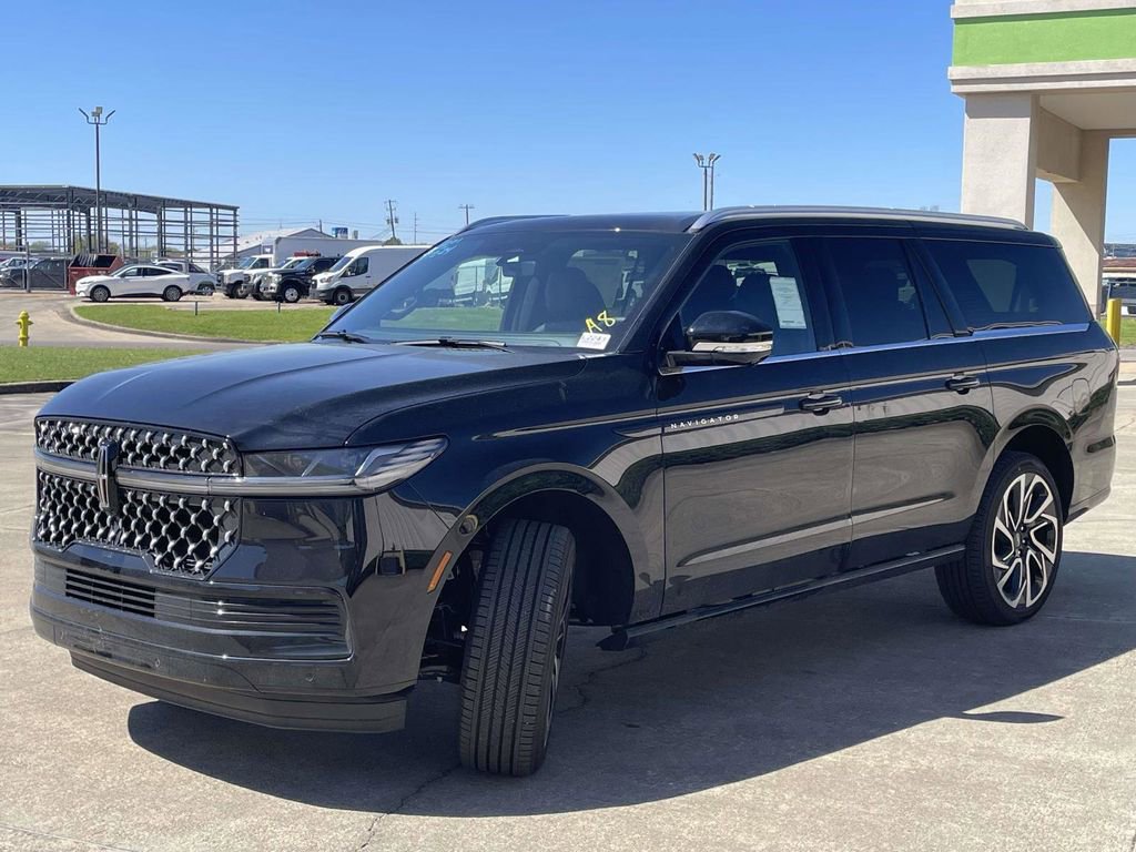 New 2026 Lincoln Navigator L Black Label image 7