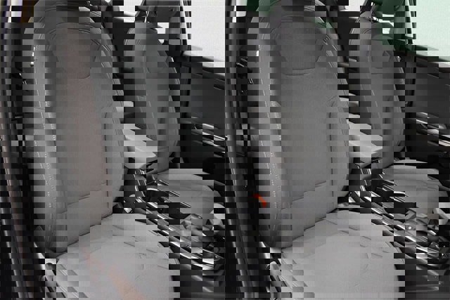 Used 2025 Kia K4 image 6