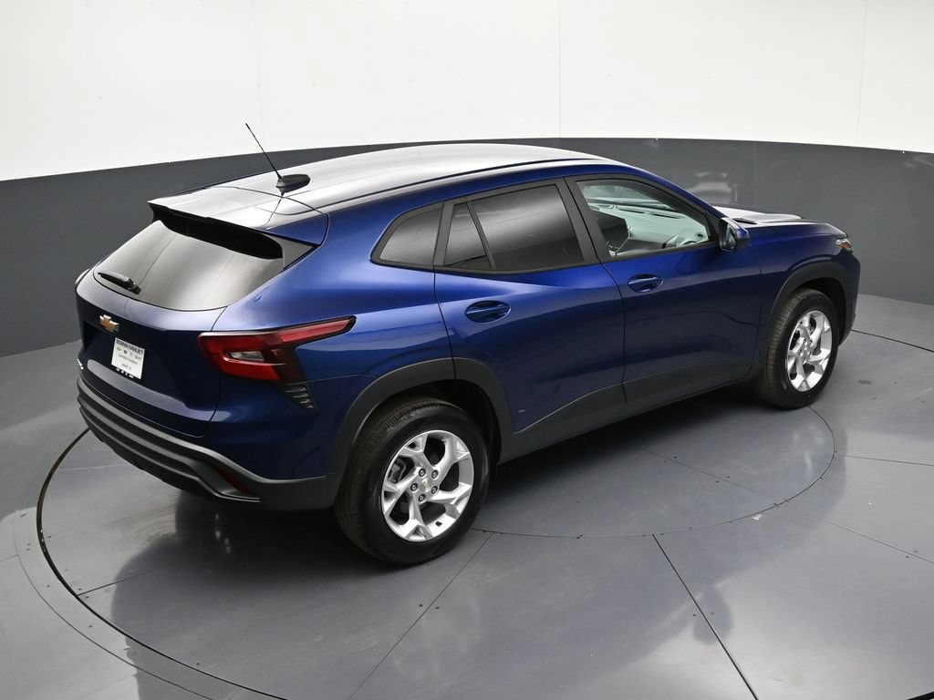 Certified 2024 Chevrolet Trax LS w/ LS Convenience Package FWD image 20