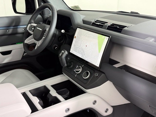 New 2026 Land Rover Defender 110 S AWD/4WD image 34