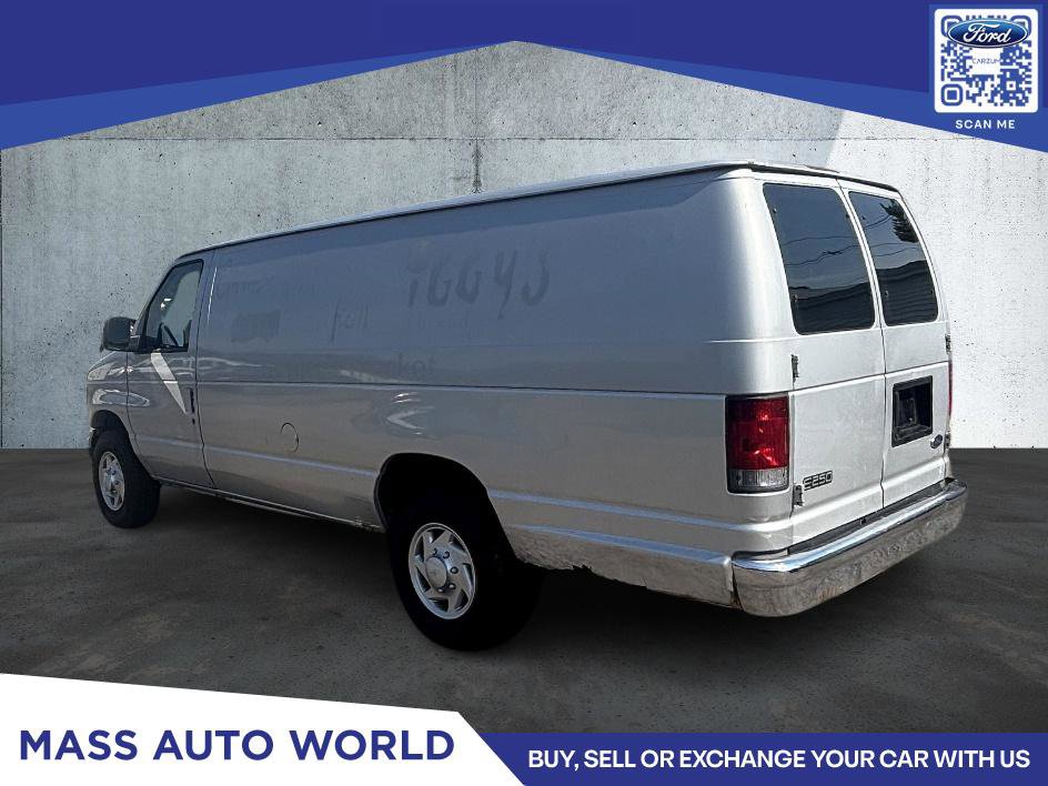 Used 2004 Ford E-250 and Econoline 250 Extended image 7