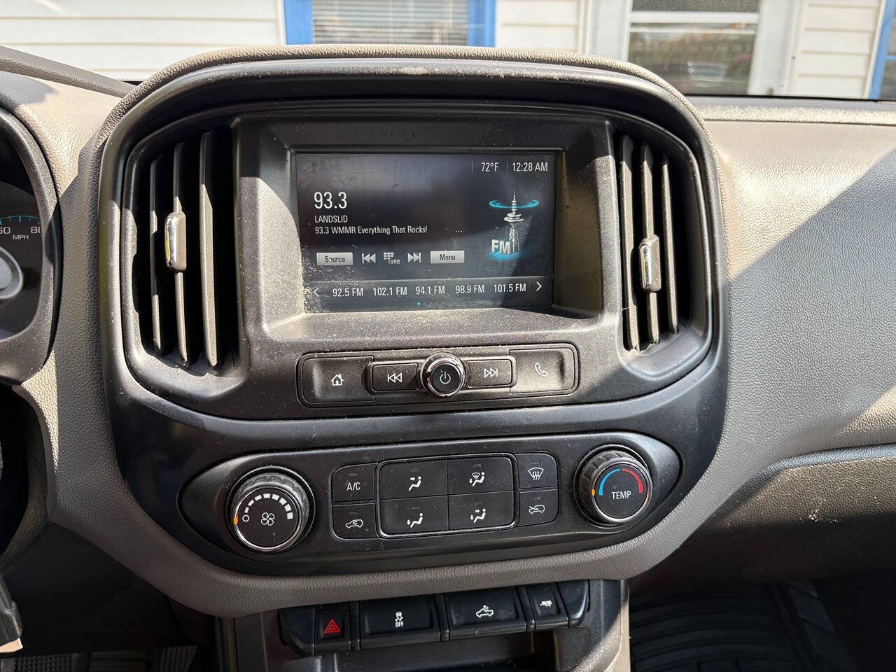 Used 2018 Chevrolet Colorado W/T w/ Custom Special Edition RWD image 17