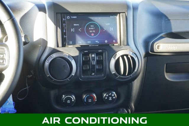 Used 2013 Jeep Wrangler Unlimited Sport image 10