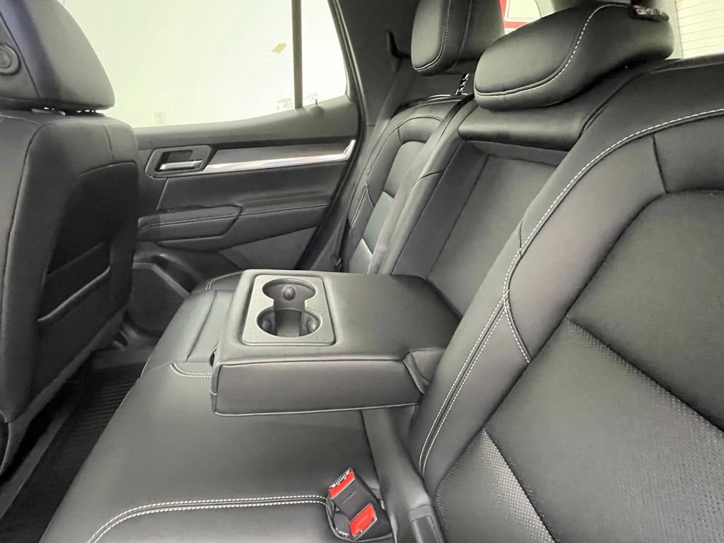 New 2026 GMC Terrain Elevation w/ Elevation Premium Package AWD/4WD image 13