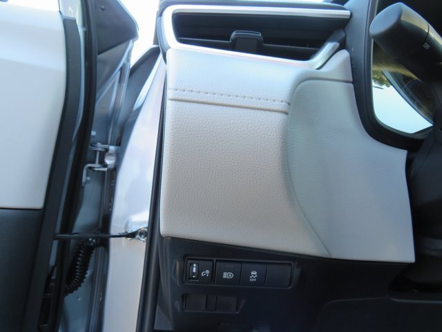 New 2026 Toyota Corolla Cross L image 34