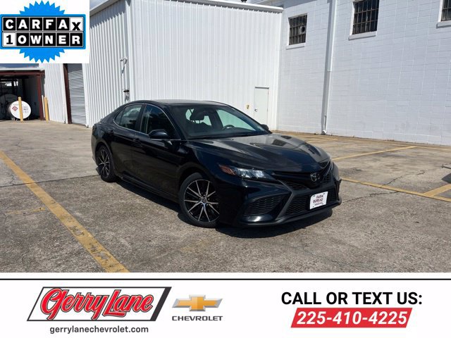 Used 2024 Toyota Camry SE FWD image 1