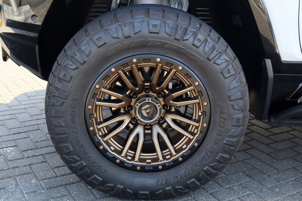 Certified 2022 GMC Hummer EV Edition 1 w/ LPO, Illumination Package image 33