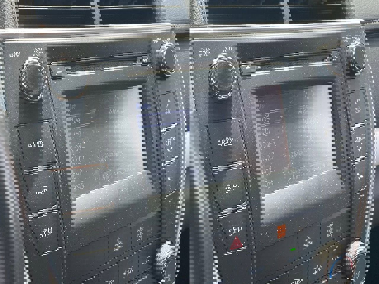 Used 2016 Toyota Camry SE FWD image 9