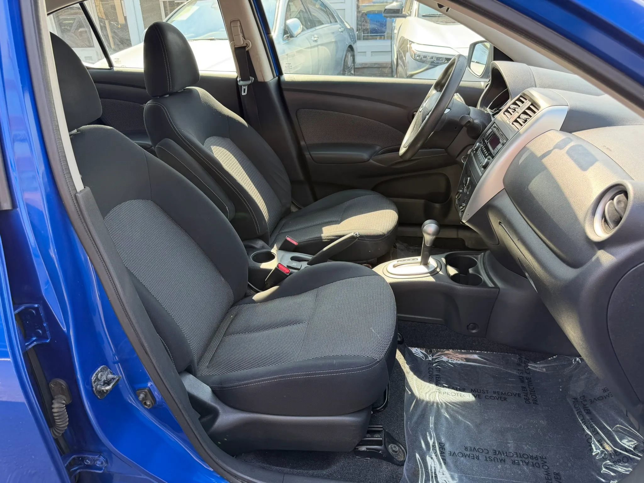 Used 2015 Nissan Versa SV image 12